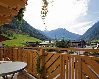 Hotel Römerhof - Fusch an der Grossglocknerstrasse - Балкон