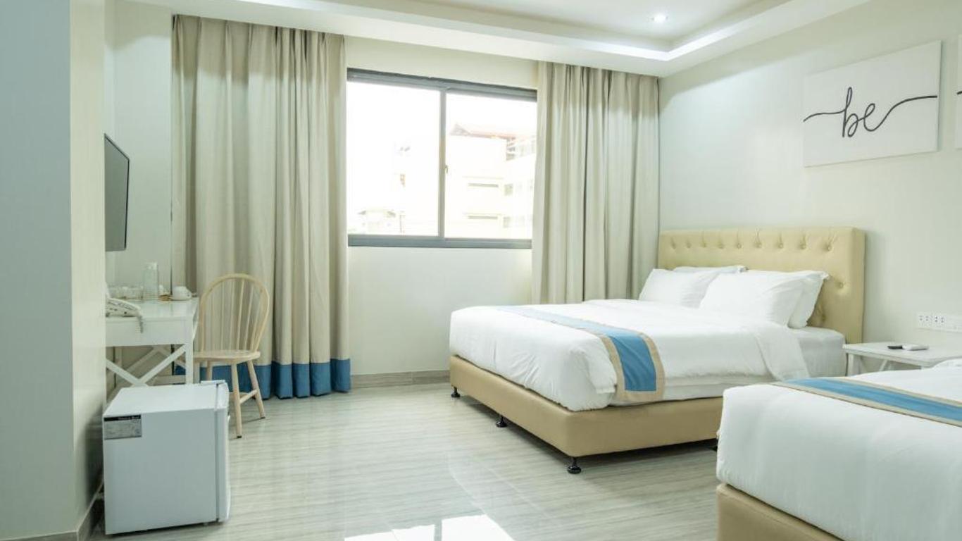 Hampton Suites
