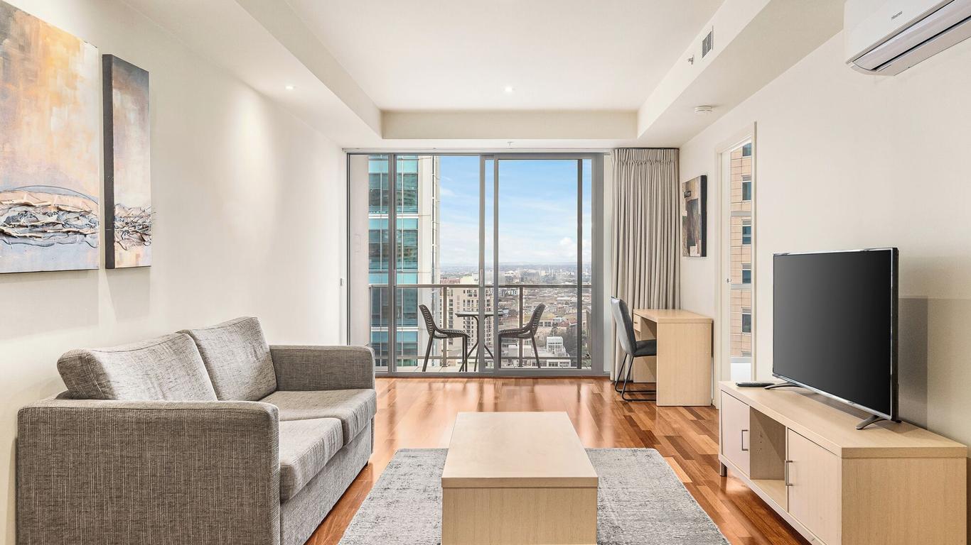 Oaks Melbourne on Lonsdale Suites