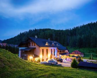 Apartmány Mlynky - Slovenský raj - Dedinky - Edificio