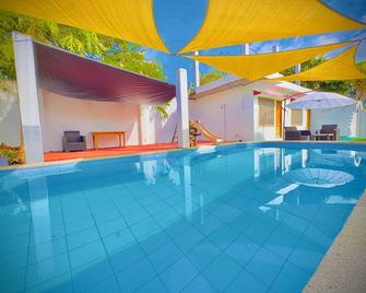 The Galapagos Pearl B&B - Puerto Ayora - Pool