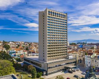 Hotel Bulgaria Burgas - Boergas - Gebouw