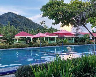 Mariden Resort & Homestay Siargao - Del Carmen - Piscine