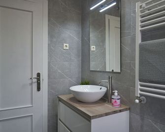 Villa Formonte - Los Ángeles de San Rafael - Baño