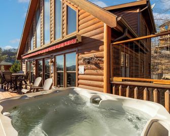 Awesome Endeavor - Sevierville