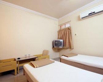 Hotel Sree Kanya - Ongole - Habitación