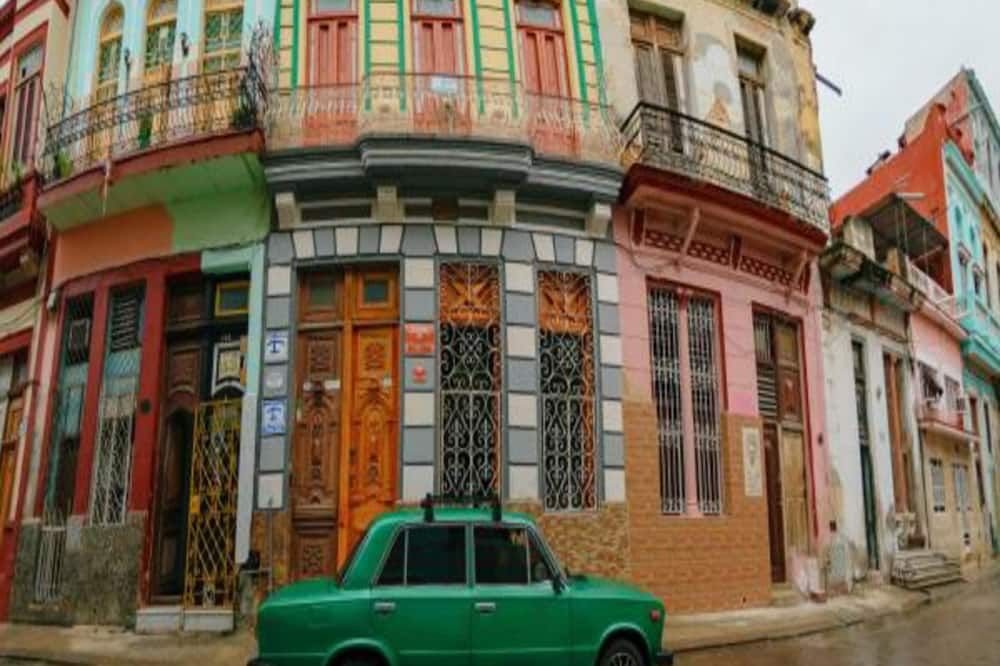 Casa Colonial Carmen - Havana - בניין