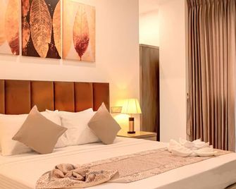 Ravo Hotel - Galle
