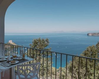 Hotel Villa Principe - San Nicola Arcella - Balcony