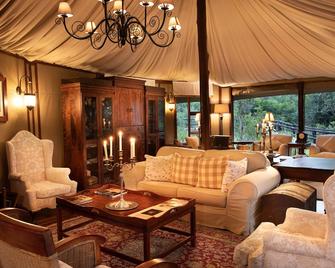 Hamiltons Tented Camp - Skukuza - Sala de estar