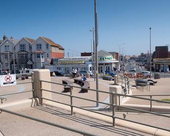 Seahawk Holiday Apartments - Thornton-Cleveleys - Balcony