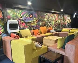 Stay 424 Hostel - Chicago - Lounge