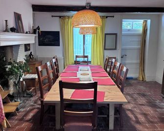 Large charming house in the heart of the Ardennes - Les Mazures - Comedor