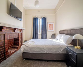 Terminus Hotel Yarrawonga - Yarrawonga