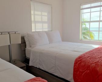 The Sunset Stay - Nassau - Bedroom