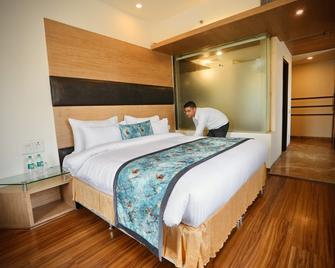 Hotel Windsor Heights - Gurugram - Bedroom