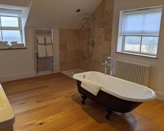 Elderbrook House - Swindon