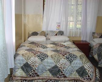 Mopani Lodge Victoria Falls - Victoria Falls