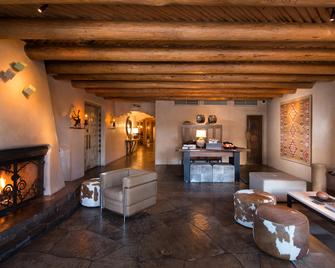 روزوود إن أوف ذا أناسازي - سانتا في - غرفة معيشة