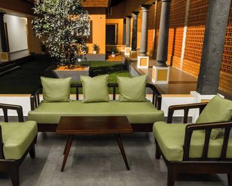 Vaigayi Ayurveda and Yoga Resort - Malayattoor - Lounge