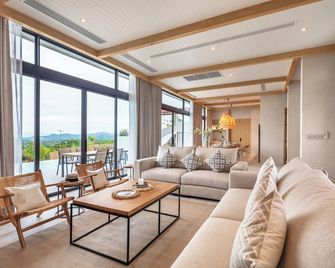 The Private Pool Villas At Civilai Hill Khao Yai - Pak Chong - Stue