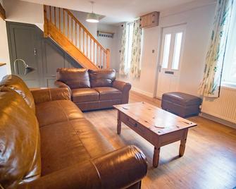 Tysylfaen Brecon Beacons - Crickhowell - Living room