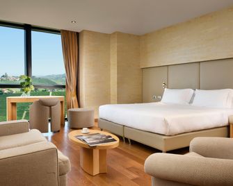 Il Boscareto Resort & Spa - Serralunga d'Alba - Chambre