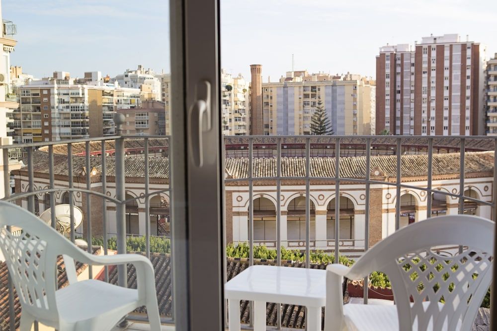 Málaga Hotel Eliseos - Malaga - Balcon