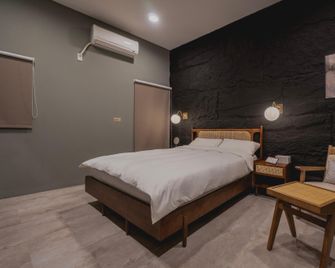 Hoüs Mori Inn - Pingtung City - Slaapkamer