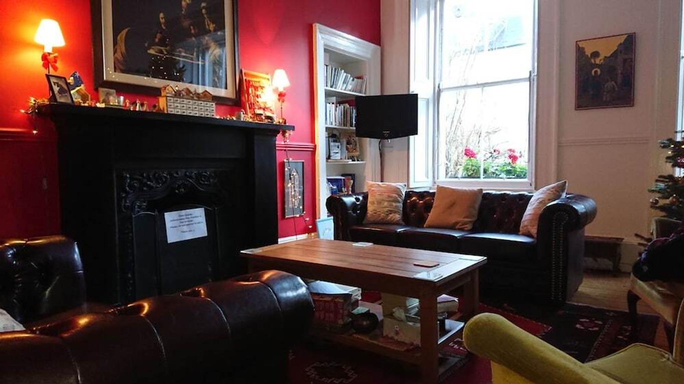 Emmaus Guest House Edinburgh