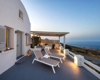 Siete Mares Luxury Suites - Imerovigli - Balkong