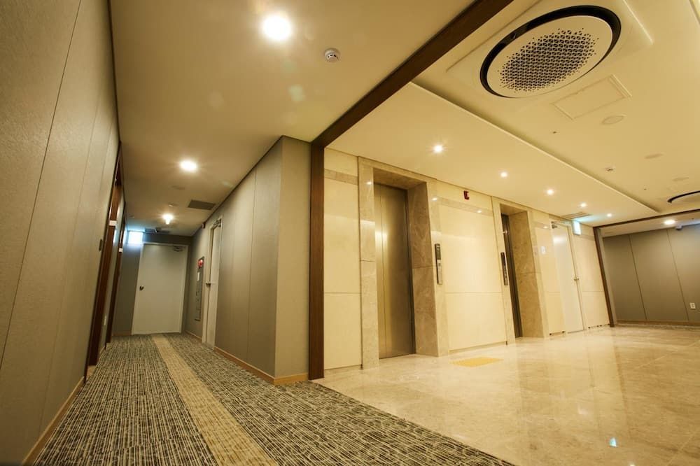The Recenz Dongdaemun Hotel - סיאול - מסדרון