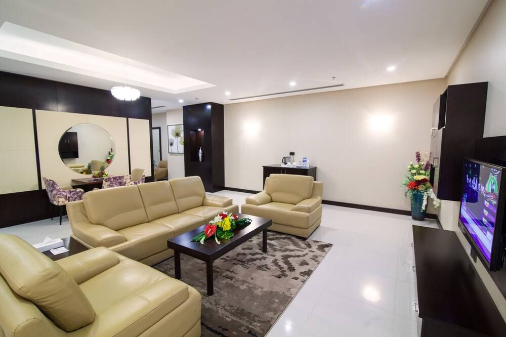 Premier Hotel - Manama - Wohnzimmer