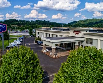 Hampton Inn Ashland - Ashland - Gebouw
