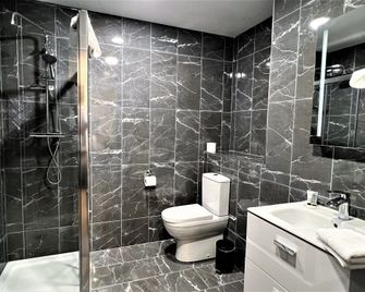 Bella Vista Hotel & Self Catering Suites - Cobh
