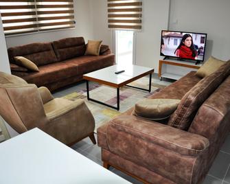 Evon Otel - Gazipaşa - Living room