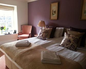 Royal Hotel - Penrith - Bedroom