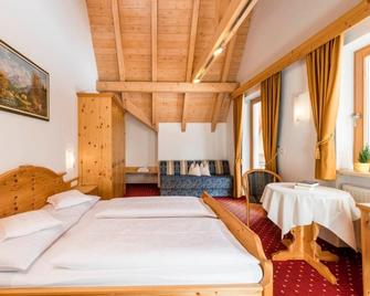 B&B Hotel Alpenrose Rooms & Apartments - Rodeneck - Slaapkamer