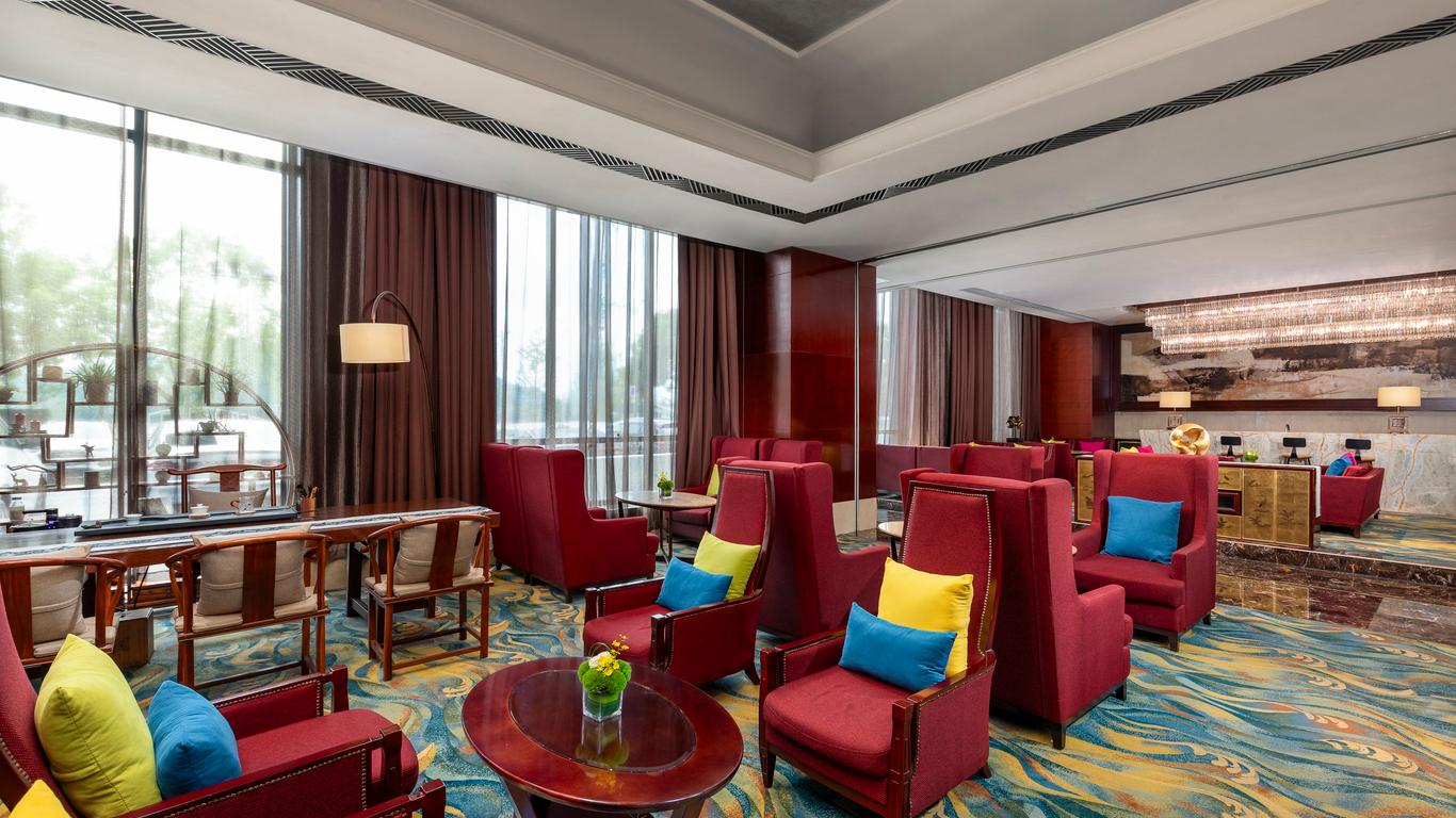 Crowne Plaza Yichang By IHG