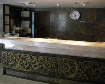 Suriwongse Hotel - Bangkok - Recepció