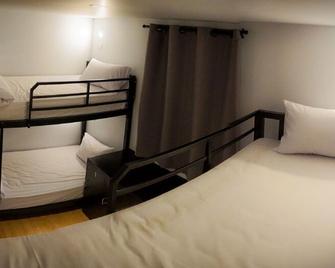 Us hostel samui - Ko Samui - Makuuhuone