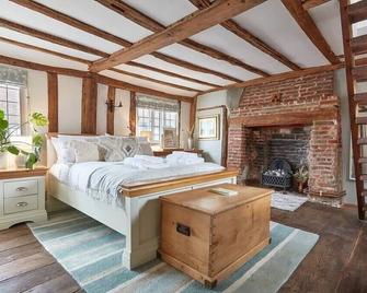 Copper Cottage in Clare - Sudbury - Bedroom