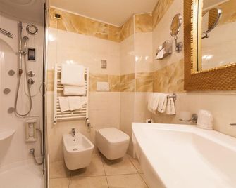 Hotel Diplomat Palace - Rimini - Bagno