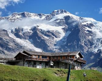 Albergo Ristoro Sitten - Champoluc - Κτίριο