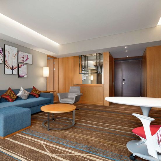Hilton Garden Inn Shenzhen Bao'an image 1