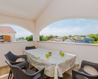 Apartments Budimir - Vir - Balcon