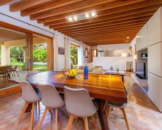 Villa Cala Bona - Cala Bona - Comedor