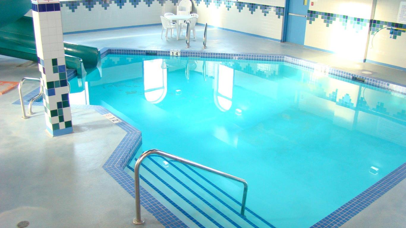 Service Plus Inns and Suites