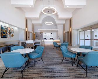 Homewood Suites by Hilton Lansdale - Lansdale - Lobby