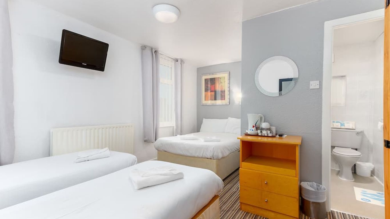 The Sandringham Court Hotel and Apartment